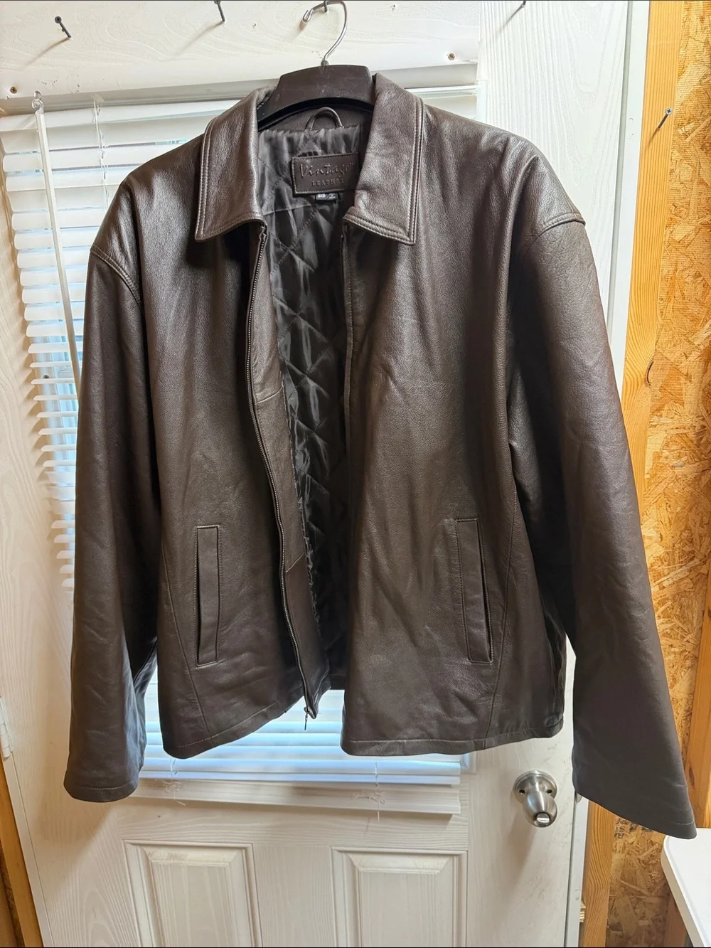 Vintage Old 100% brown Leather Mens Jacket..XXXL